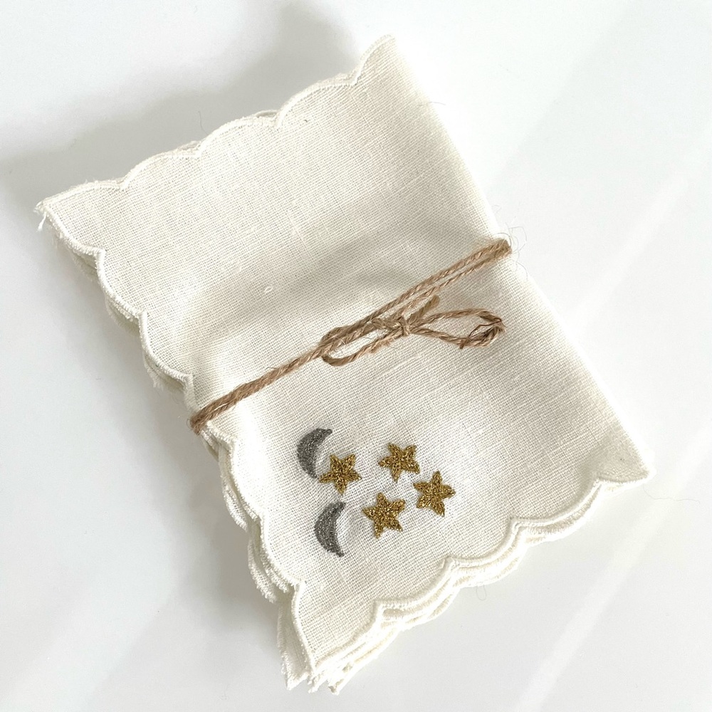 Artisan | Set of 6 Hand-Embroidered Celestial Scalloped Napkins | Moon & Stars
